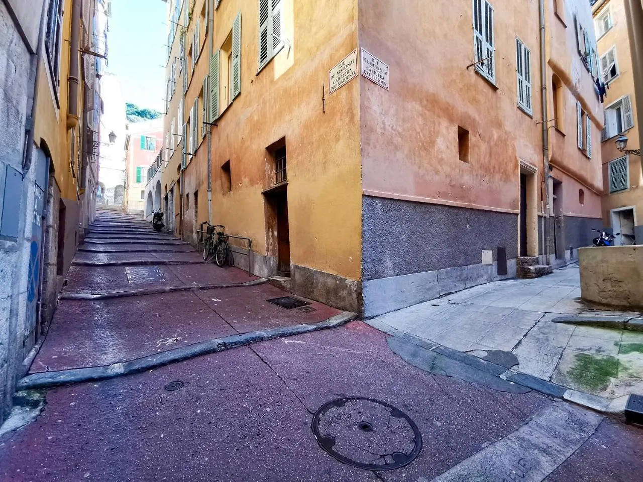 Le 